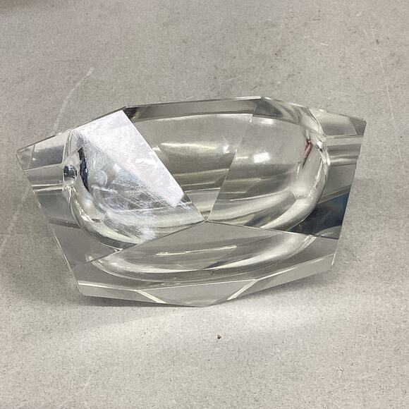 Clear Glass Cigarette Cigar Ashtray - 4.5x3.25x1.5” - Picture 8 of 8
